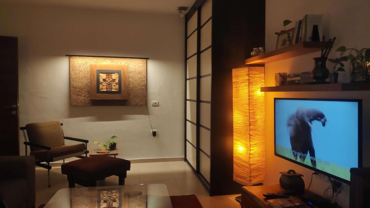 בית האומנים Artist Home 内韦伊兰 外观 照片
