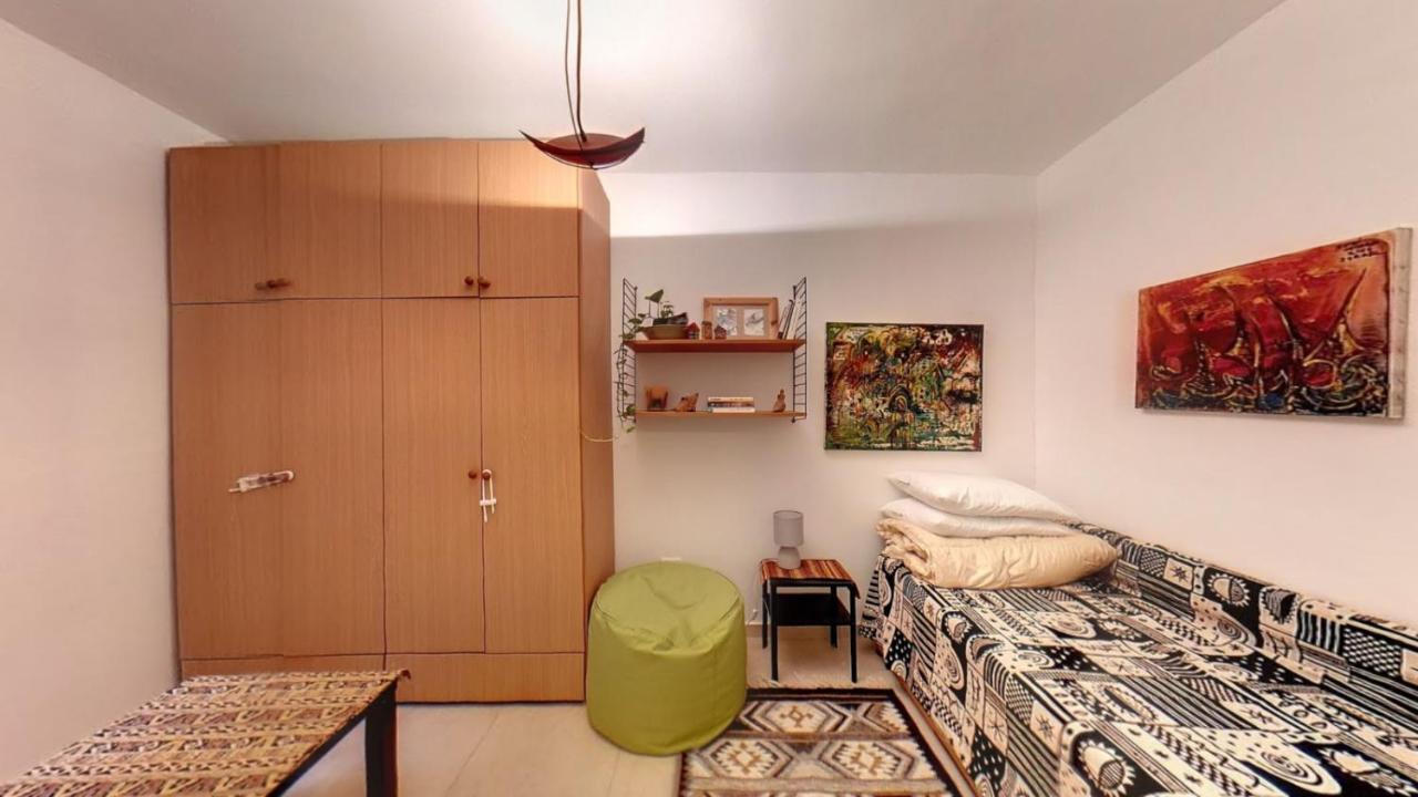בית האומנים Artist Home 内韦伊兰 外观 照片